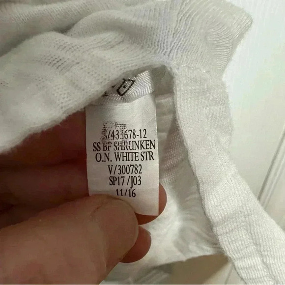 Old Navy T-Shirt White / Blue Stripes Size Large - Picture 12 of 16